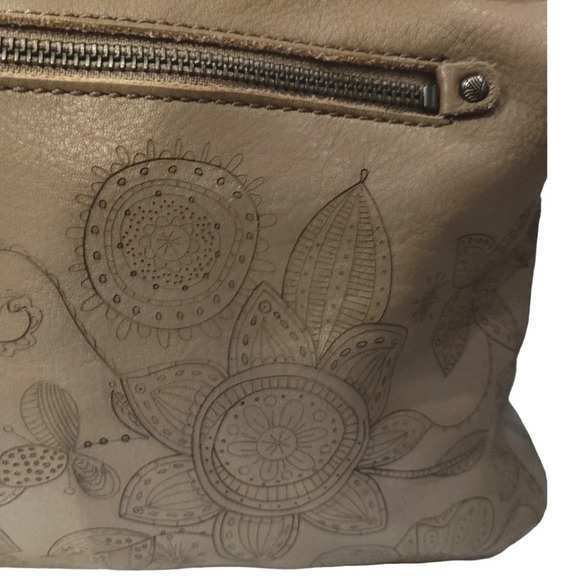 The Sak Tooled Genuine Leather Hobo ❤️ - Picture 6 of 15